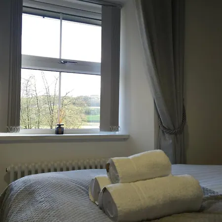 Bobtail By Woodland Park * Staveley (Cumbria)