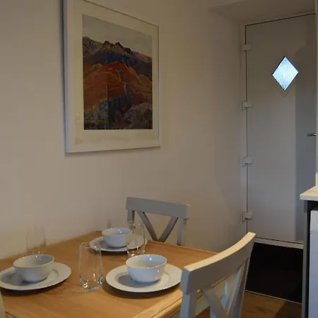 Bobtail By Woodland Park * Staveley (Cumbria)