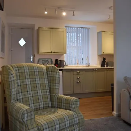 Bobtail By Woodland Park *